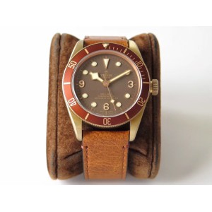 Heritage Black Bay Bronze Small safflower ZF 1:1 Best Edition on Brown Leather Strap A2824